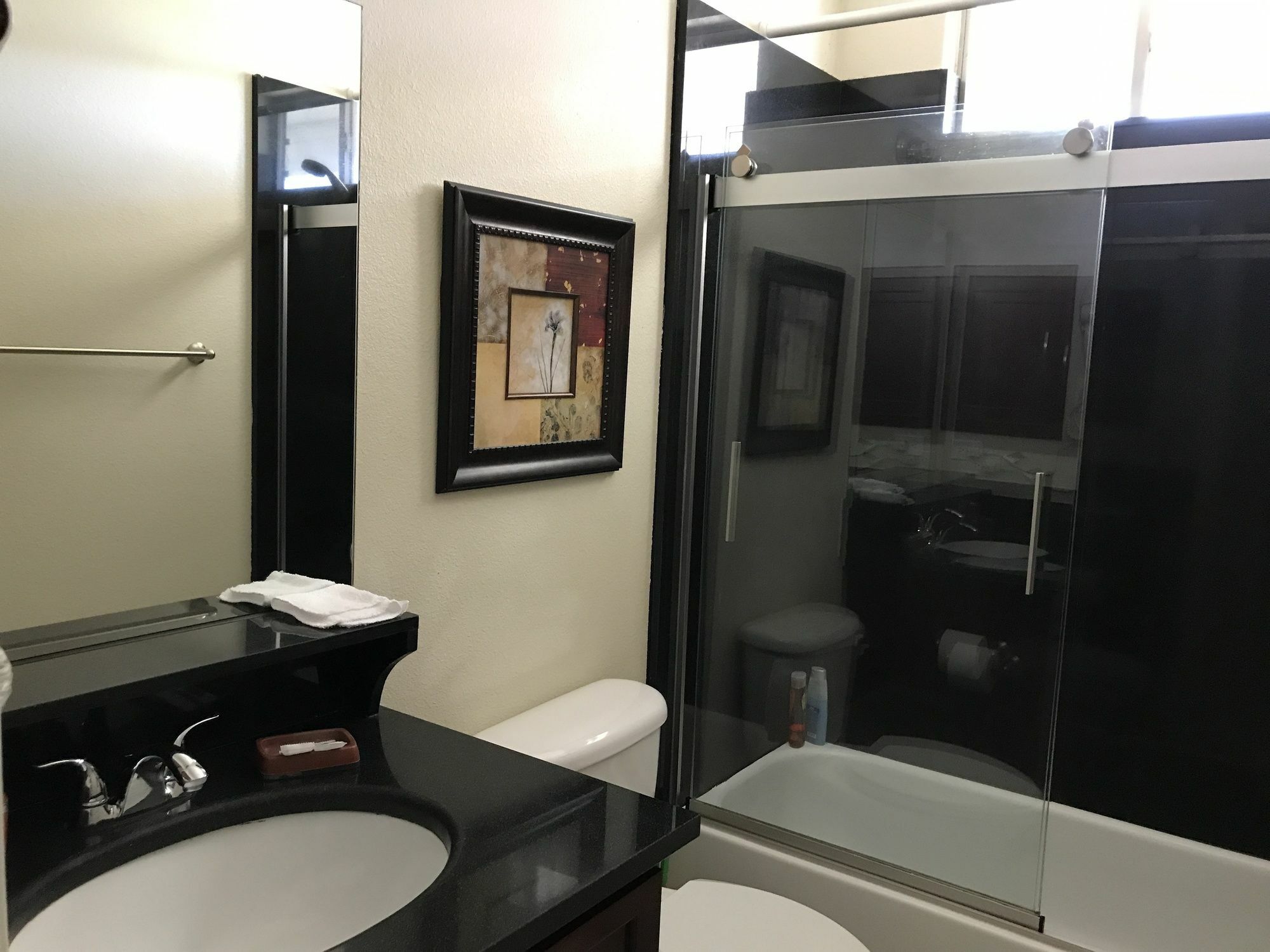Villa Corporate 2 Bedroom Suite Furnished Condo ฮูสตัน ภายนอก รูปภาพ